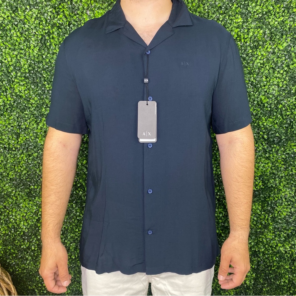 Armani exchange button upMen's dark Navy Blue Shirt nwt